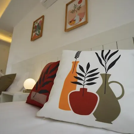 Mons Casa Boutique Hotel *