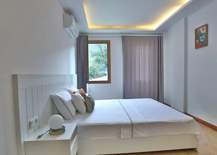 Mons Casa Boutique *