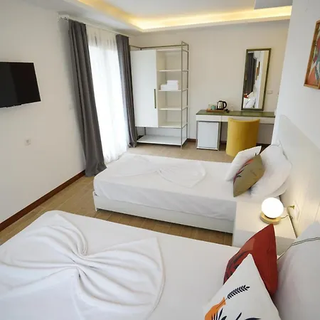 Mons Casa Boutique Hotel