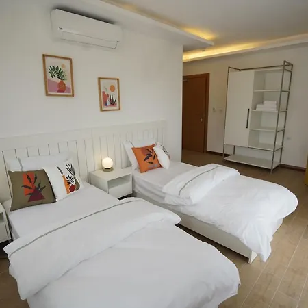 Mons Casa Boutique